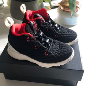 Worn once! Nike Lebrons slip on!